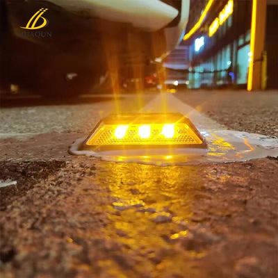 comprare Stagno solare per la sicurezza stradale in alluminio fuso a LED fabbricazione online