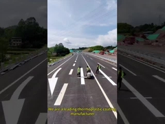 Vernice termoplastica di marcatura stradale per superfici stradali con tempo di indurimento rapido e forte adesione